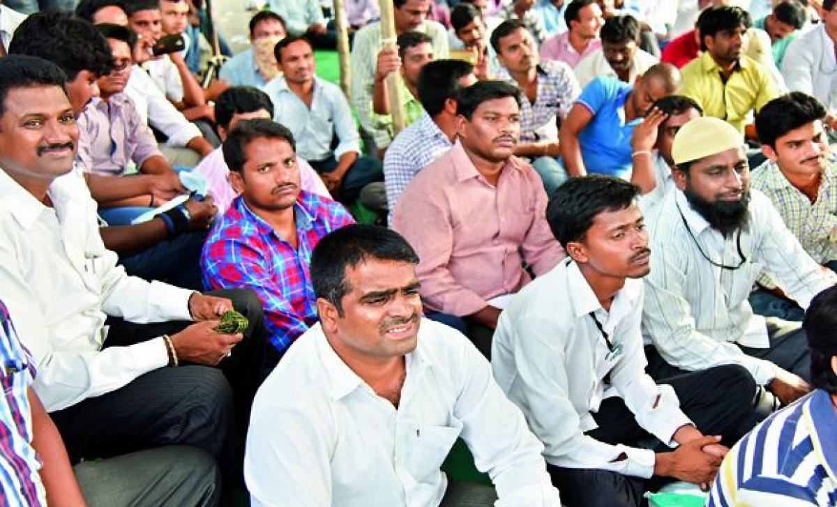 Arogyasri staff to step up strike from today